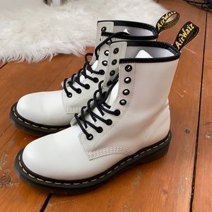 White Dr Martens. Worn ONCE! Size 7.